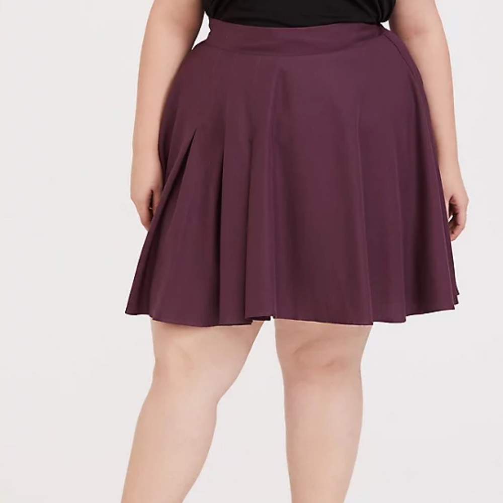TORRID PURPLE WINE TWILL PLEATED MINI SKATER SKIRT